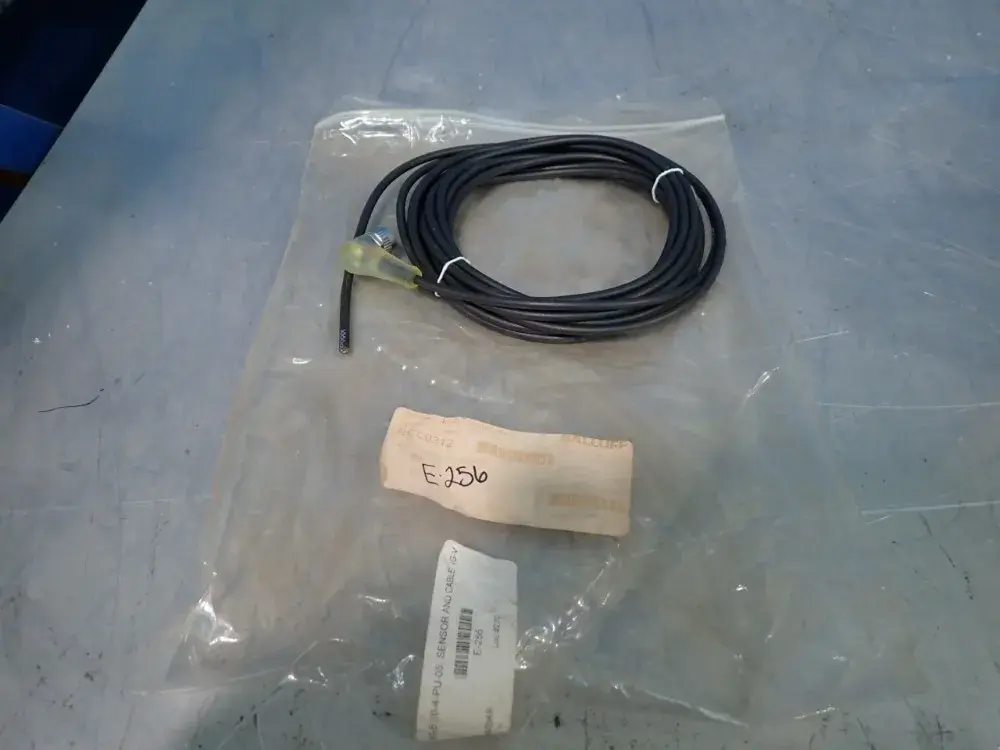 USED BALLUFF BCC0312