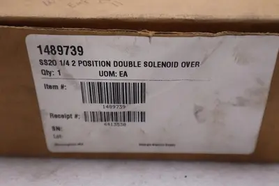 NEW AAA PRODUCTS SS20 SOLENOID VALVE 1/4" NPT 2 WAY NC 120V 50/60Hz #H479
