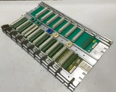 USED SIEMENS 6ES5 700-2LA12