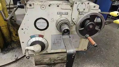 Used LAGUN FU-1400 Universal Mills Ontario CA | Avo's Machinery Equipment Inc. #1319116