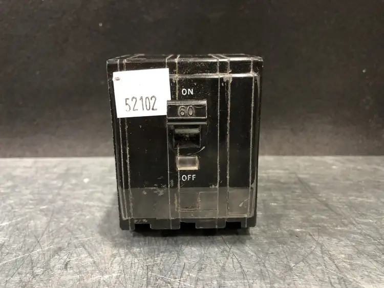 Used SQUARE D QO360 Switchgears British Columbia CA | Lenmark #244090