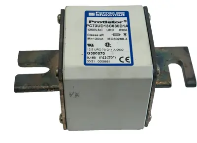 NEW FERRAZ SHAWMUT G300570 FUSES 630A 1250V 12.RURD73D11A0630 LOT OF 3
