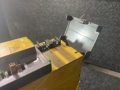 USED FANUC A06B-6076-H106