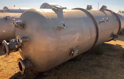 Stainless Steel 2,000 Gallon Vertical 150 PSI Pressure Tank, 304L S/St #S745292