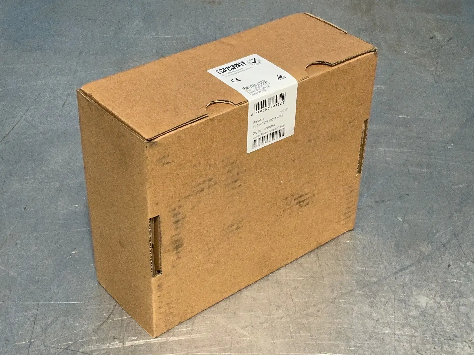 New | in-Stock PHOENIX CONTACT 2891064 Network Switches Ohio US | HGR 24 #1314134