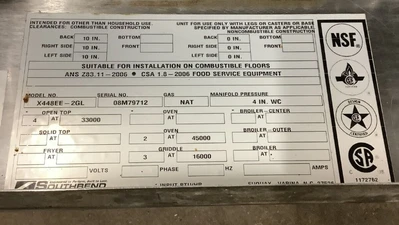 152-0226 Southbend X448EE-2GL 4-Burner Natural Gas Oven/Griddle/Stove