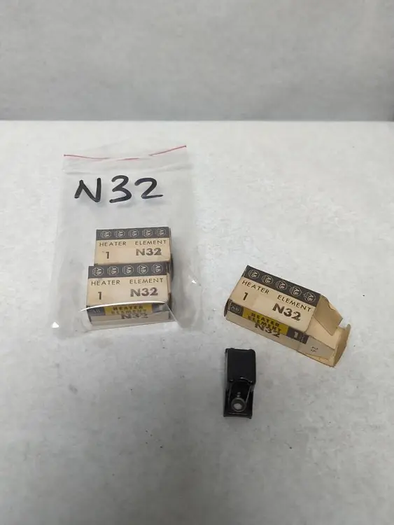 New | in-Stock ALLEN-BRADLEY N32 Miscellaneous Equipment (Electrical & Power) | Surplus Asset Holdings #1199839
