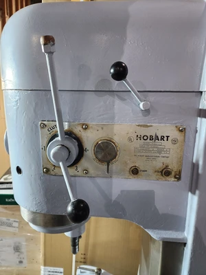 USED Hobart M802