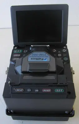 Fujikura FSM-50S Optical Fiber Arc Fusion Splicer AS IS with Case and Manual