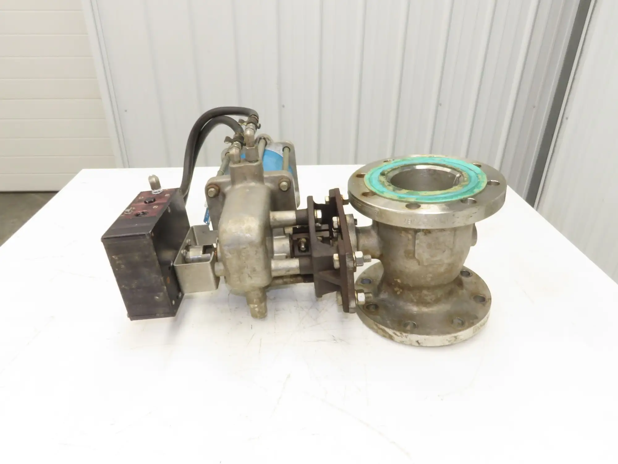 Jamesbury 4" Flanged Ball Valve Pneumatic Air Actuator w/Positioner