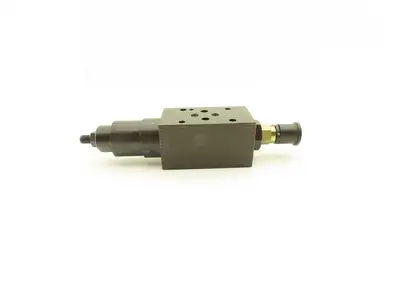 Eaton Vickers DGMX2-3-PP-CW-S-40 Hydraulic Relief Valve 2000 PSI