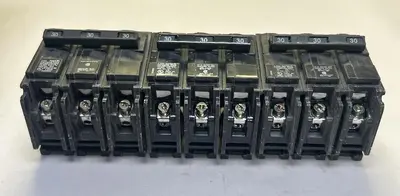 Used SIEMENS B330 Miscellaneous Equipment (Electrical & Power) | Surplus Asset Holdings #1198327