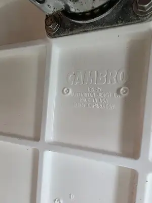 Used Cambro Used Cambro IBS-27 Ingredients Bin on Casters 27 Gallon Capacity - BB Restaurant Storage Containers Illinois US | Falcon Restaurant Supply #1373594