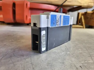 USED CUTLER-HAMMER FDB1020