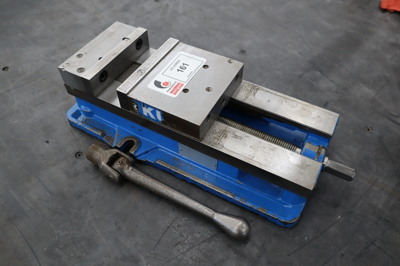 Used KURT WORKHOLDING SOLUTIONS D688 Vises Minnesota US | Machinesused.com #1507562