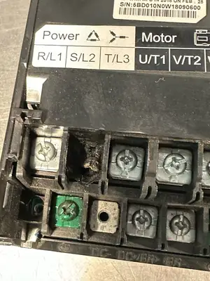Allen Bradley 25B-D010N104 /A PowerFlex 25BD010N104 (4.5.2)