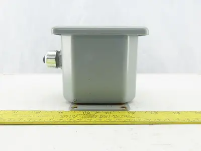 Hoffman ED1PBM2 Enclosure Type 4,12,13