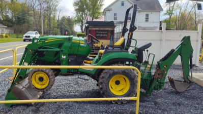 USED 2022 Deere 2038R