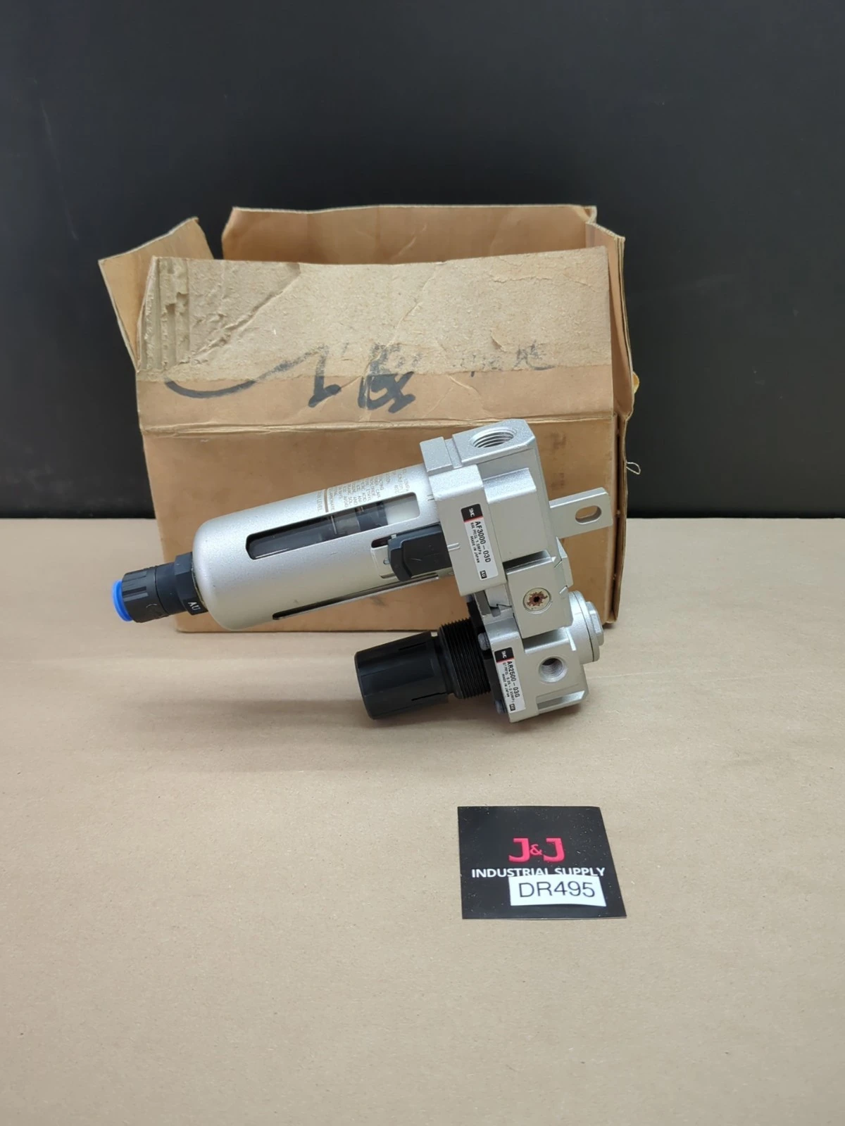 NEW SMC AF3000-03D AR2500-03G