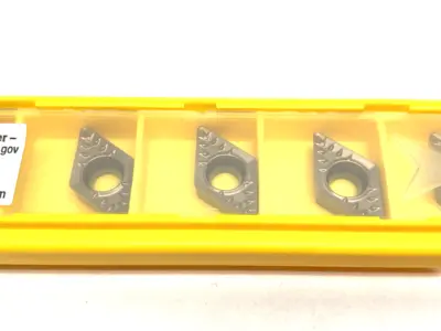 NEW KENNAMETAL SCREW-ON POSITIVE INSERTS DCMT11T308MP