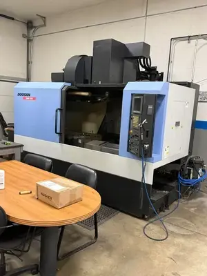 2009 DOOSAN DNM 500 Vertical Machining Centers | 520 Machinery Sales LLC (3)