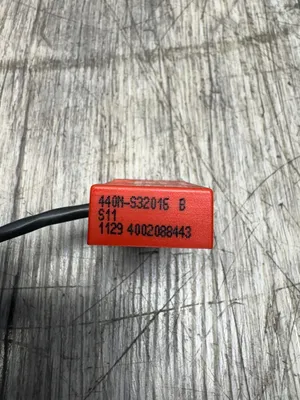 ALLEN BRADLEY 440N-S32016 Electrical/PLC/Automation | ESS Industrial Equipment Sales (8)