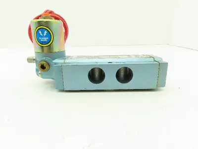 Skinner S3R0AGLX Directional Control Valve 5-Way 2 Pos 120V Solenoid 150 PSI