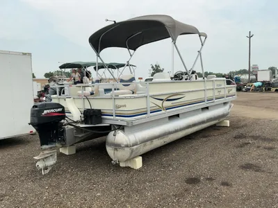 Used 2003 CREST 22/24 OB FAMILY DL Boats (Misc) Michigan US | Miedema Asset Management Group #1320433
