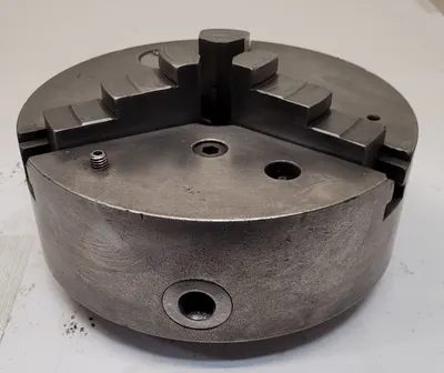 CUSHMAN 10in - 3 Jaw Chuck Tooling & Accessories, Lathe Chucks | Machinery Central (1)