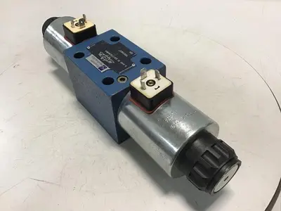 USED REXROTH 54WE10J33/CG24N9K4