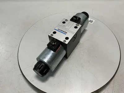 USED REXROTH 4WE 10 J31/CG24N9Z4