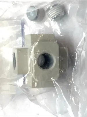 NEW SMC CROSS SPACER FOR NPT AC20-A MODULAR FRL 1/4"