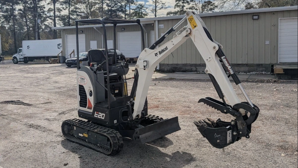 USED 2025 Bobcat E20