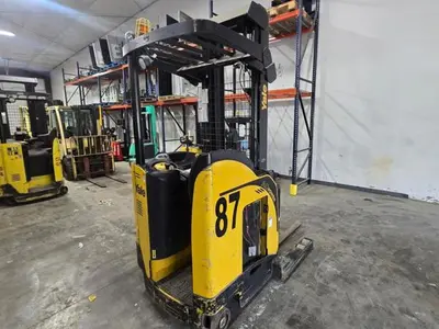 Used 2017 YALE NR040DB Reach Trucks | Zoom Lifts & Equipment #1182290