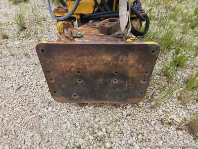 Used 1999 BRON 1999 BRON V-100 Misc Construction Attachements Florida US | HDD Broker #1346495