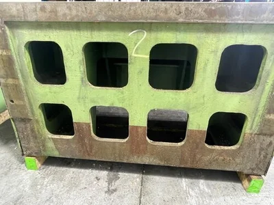 USED 2006 CORREA BOX TABLE