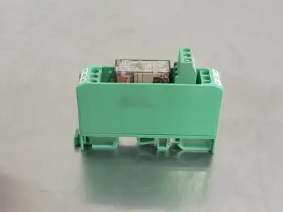 USED PHOENIX CONTACT PSR-SCF-24UC/URM/2X21