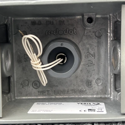 New | in-Stock Veris TIWC0H0 Sensors California US | Davliegogo LLC #1706936