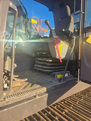 Used 2018 Volvo EC250EL Excavators Maine US | Zadoon Equipment #1480557