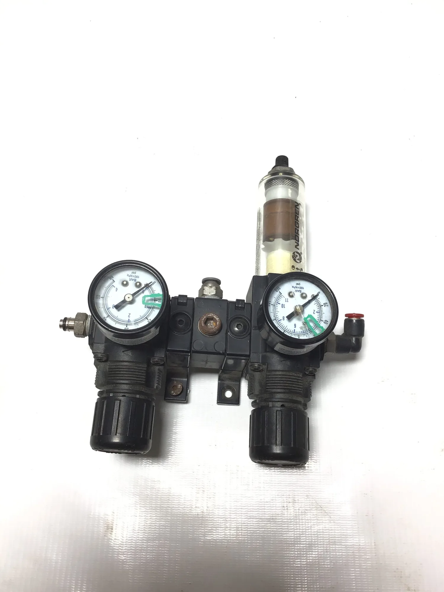 Norgren B72G-2AK-AL1-RMN Compressed Air Filter Regulator 150PSIG Inlet & Outlet