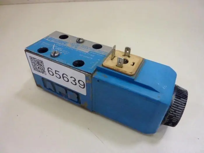 USED VICKERS DG4V-3-2AL-M-U-HL7-60