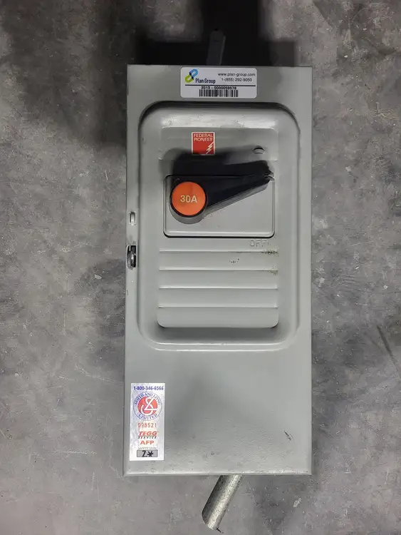 Used FEDERAL PIONEER 5336 Switchgears British Columbia CA | Lenmark #835566