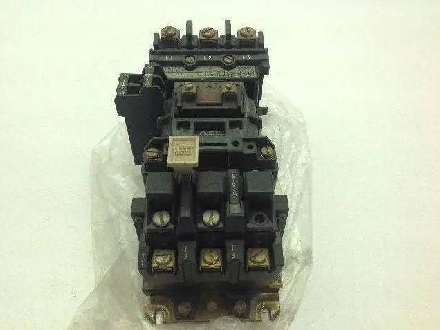 Allen Bradley 520F-B0D/W Motor Starter Size 1 3 Phase 115-120V 3P Series W