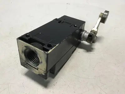 USED SQUARE D 9007-AEQ2699
