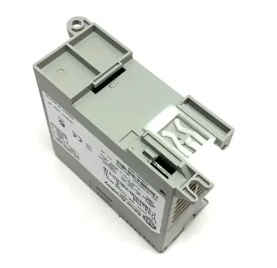 USED ALLEN-BRADLEY SER. A MICROLOGIX 8-POINT SINK/SOURCE INPUT MODULE REV. D