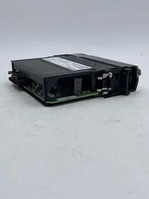 USED ALLEN-BRADLEY ALLEN-BRADLEY 1756-OB16E SER A