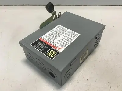 USED SQUARE D D321N