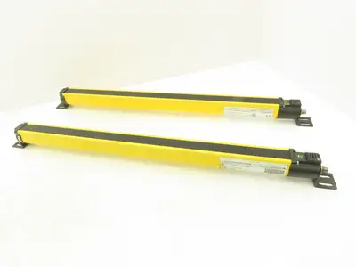 440L-P4J0640YD Guardshield Safety Light Curtain Transmitter/Receiver Set
