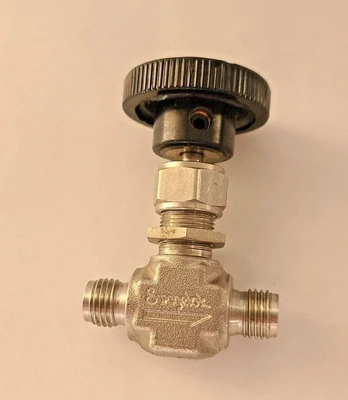 Used Swagelok Does Not Apply Valves/Fittings California US | Amiron Machinery #1305190