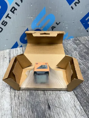 IFM ELECTRONIC O1D100 Electrical/PLC/Automation | ESS Industrial Equipment Sales (2)